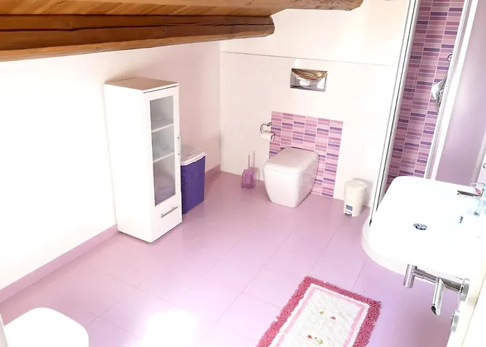 Villa Sunny In With Private Pool