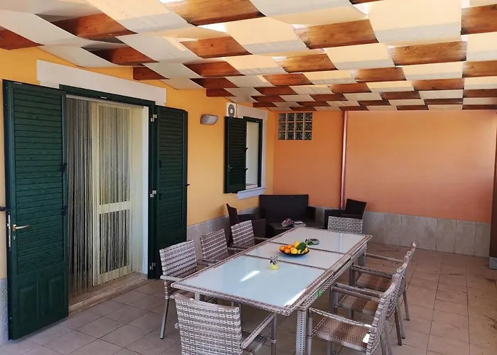 Sunny In With Private Pool Villa